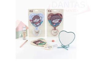 Espelho de Mesa Formato Coração Cores Sortidas 15x23cm - Dantas