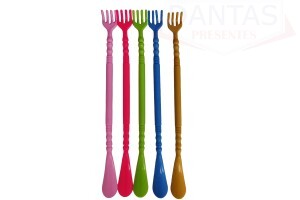 CALÇADEIRA  NO FORMATO DE MÃO